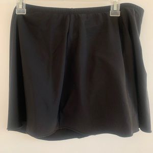 Black Miraclesuit Skirt siz
